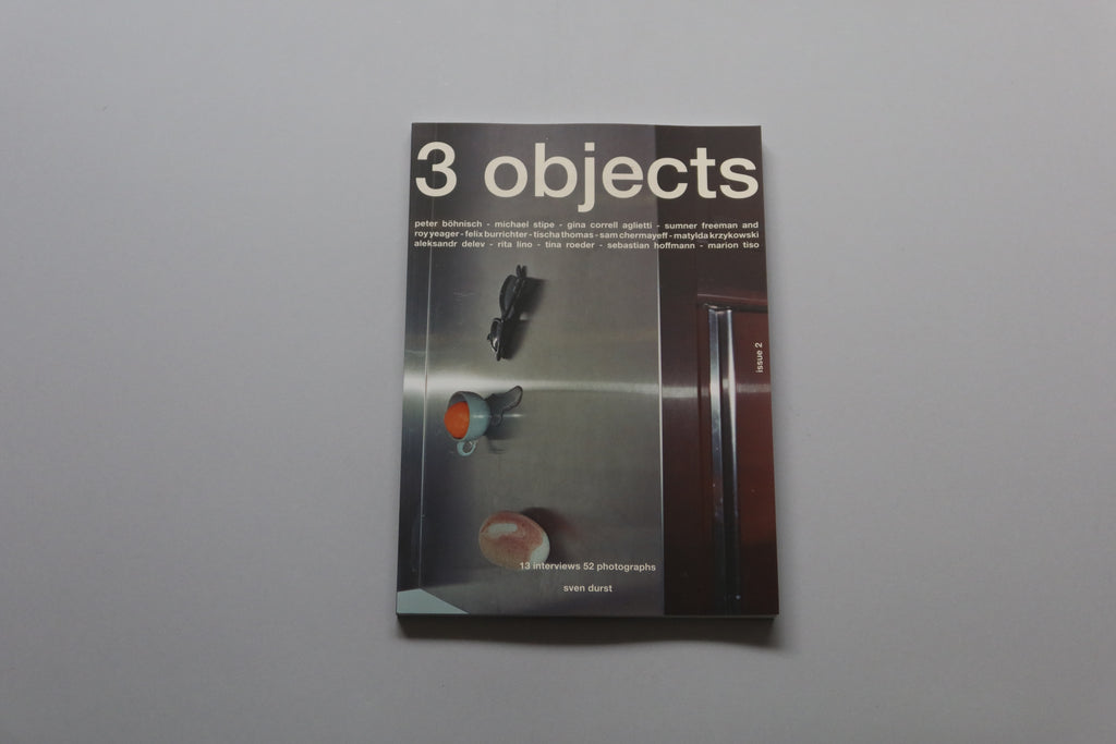3 objects magazine